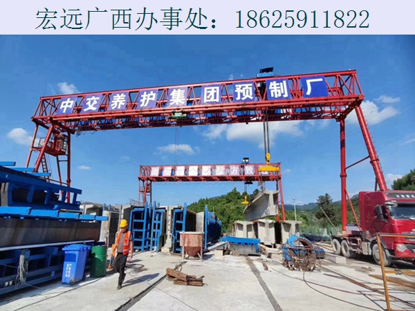 MG雙主梁雙小車龍門吊怎么保持穩(wěn)定？