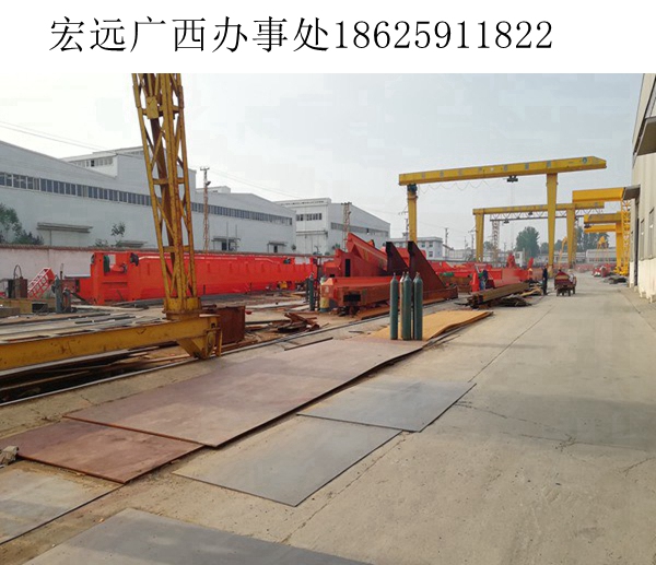 地鐵鋪軌龍門吊的運(yùn)行管理和維護(hù)保養(yǎng)周期是怎樣規(guī)定的